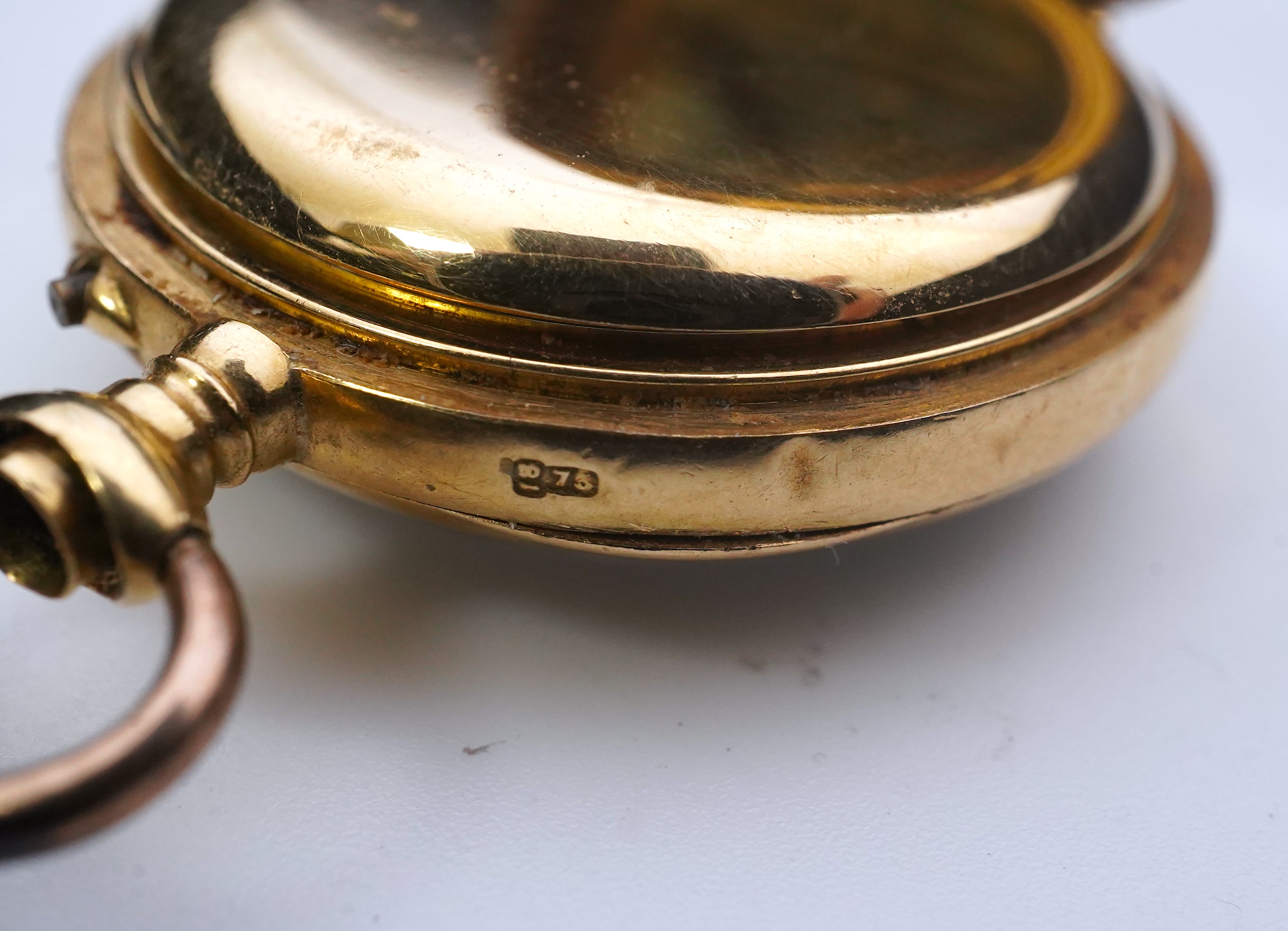 A gold and enamel fob watch, early 19th century